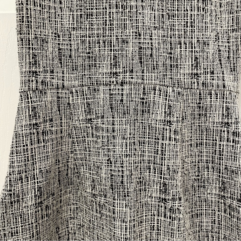 EXPRESS Dress - Picture 7 of 15